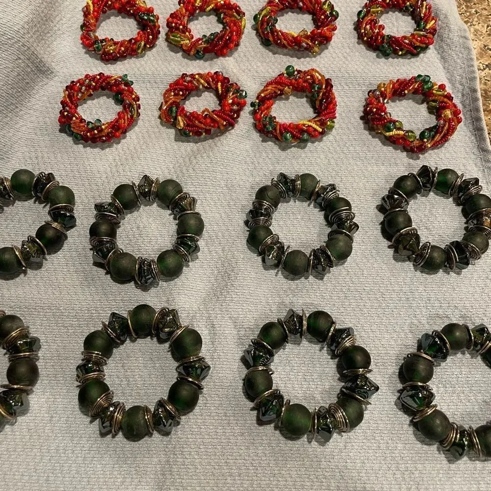Green Glass Silver Wire Napkin Rings Red Orange Glass Beads Napkin Rings 16 TTL